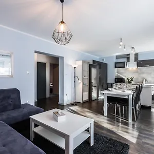 https://apartament-sarnia-skala.zakopanehotels.org