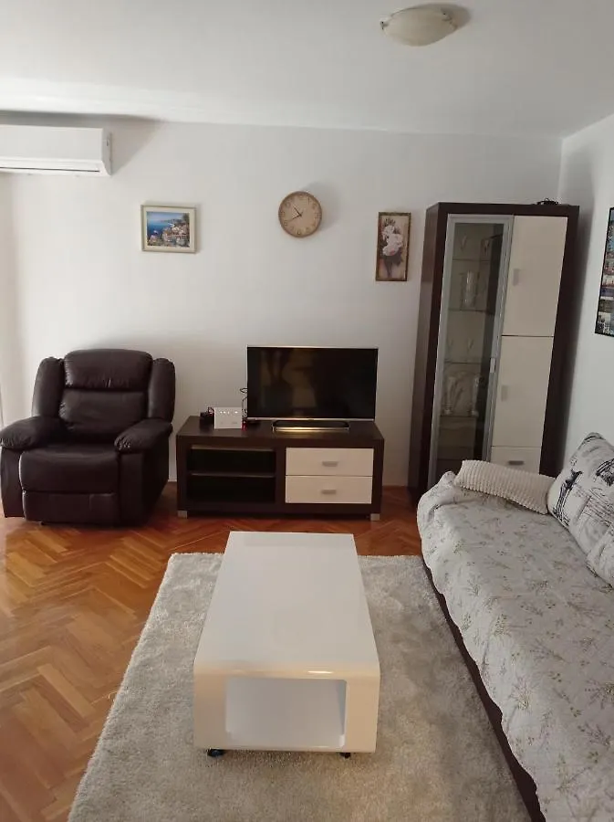 Apartman 4 - Private Parking And Sea View غييكا شقة